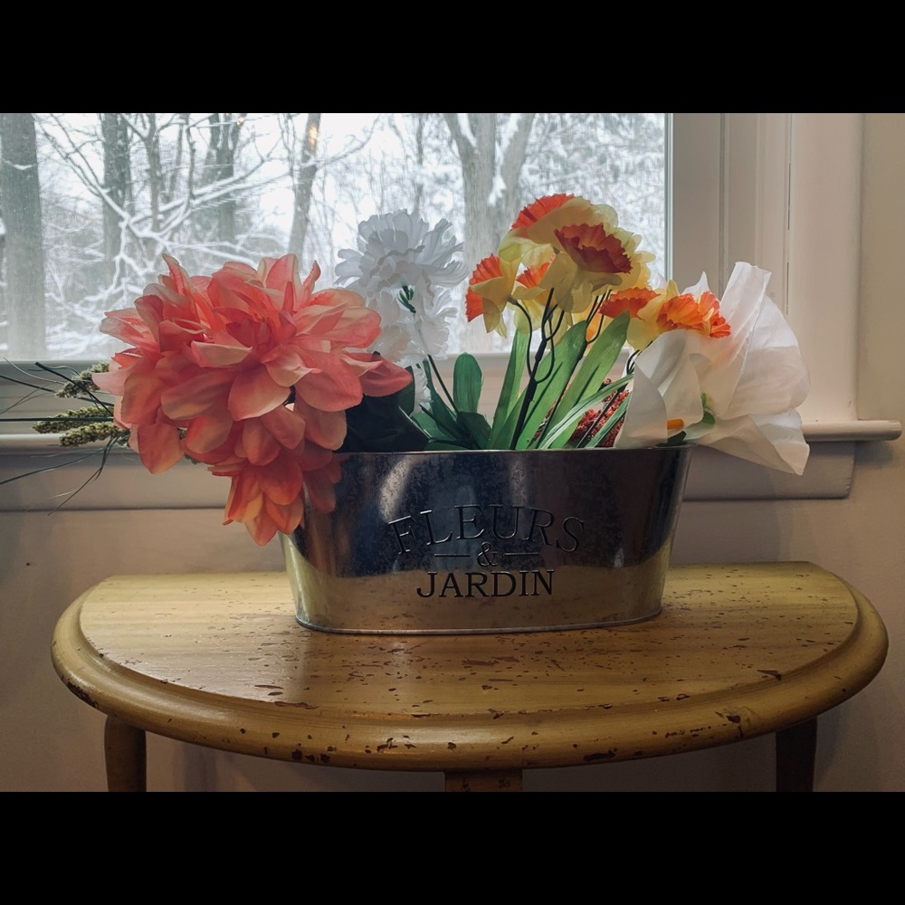 Spring Center Piece